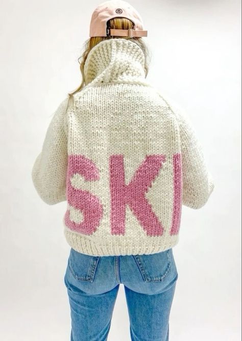 Apres Ski Outfits, Ski Sweater, Skiing Outfit, Knit Turtleneck, Loose Knit, Winter Fits, Mode Inspo, Chunky Knits Sweater, Sweater Weather