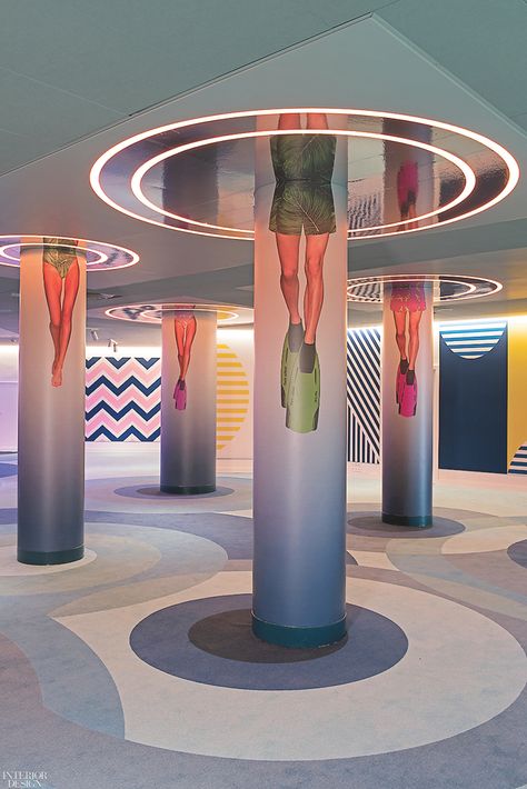 Color Reigns Supreme at Teresa Sapey's Tunnel Lounge for the Nhow Marseille Interior Pillars, Column Decoration, Design Interior Modern, Decorations Bedroom, مركز ثقافي, Interior Columns, Pillar Design, Decorating Walls, Decorating Kitchen