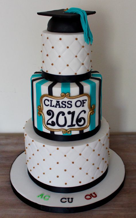 Three tier graduation cake with hat diamond pattern and stripes Three Tier Graduation Cake, Tiered Graduation Cakes, 3 Tier Graduation Cake, Graduation Diy Decorations, Graduation Cake Ideas, Graduation Cake Designs, Graduation Party Cake, Grad Cake, Three Tier Cake