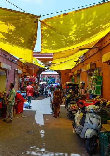 Vegetables and fruits market, Rajasthan, Jaipur, India | Flickr Moroccan Mood Board, Egypt Market, Jaipur Market, Fruits Market, India Landscape, Vegetable Market, Rajasthan Jaipur, Eric Lafforgue, Indian Market