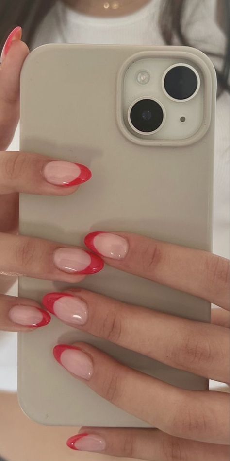 Nails Acrylic Summer French Tips, Basic Nail Designs Simple, Summernails Summer Nail Ideas 2024, Sicily Nails, Singapore Nails, Simple Summer Nail Ideas 2024, Summer Nails Basic, French Tip Colors, Summer Nails French Tips