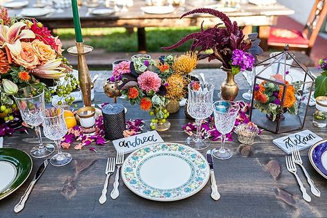 Backyard Anniversary Party, Mismatched China Wedding, 10th Wedding Anniversary Party, 20th Anniversary Ideas, Colorful Backyard, Vintage Reception, Desert Chic, Mismatched China, 10th Wedding Anniversary