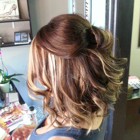 Inverted Bob haircut with ombre peek a boo hair color *All About You* Hair by Brandy Bilbrey 615-792-8817 Peekaboo Hair Colors, Inverted Bob Haircuts, Peekaboo Hair, Blonde Roots, Short Hair Color, Natural Hair Color, Blonde Balayage, Bobs Haircuts, Hair Today