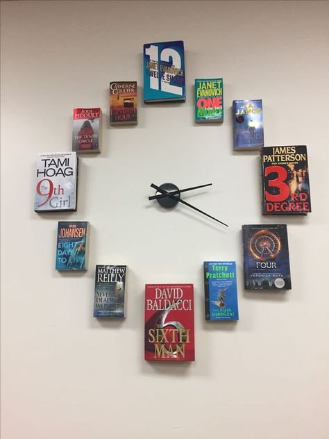 Tick-Tock: 10 Must-Have Book Clocks | BOOKGLOW Book Clock, Diy Upcycling, Bodo, Book Nooks, Photo Craft, Book Decor, Book Crafts, 인테리어 디자인, The Words