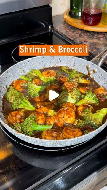 Honey Shrimp And Broccoli, Chinese Shrimp And Broccoli, Shrimp And Broccoli Recipes, Soy Sauce Broccoli, Shrimp Broccoli Pasta, Easy Shrimp Stir Fry, Shrimp With Broccoli, Jumbo Shrimp Recipes, Shrimp Broccoli