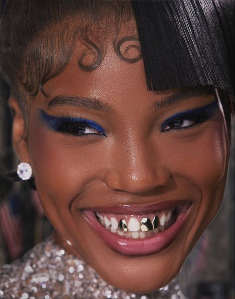 Quen Blackwell, Quenlin Blackwell, Grillz Teeth, Gold Grill, Black Barbies, Grills Teeth, Teeth Jewelry, Tooth Gem, Gyaru Fashion