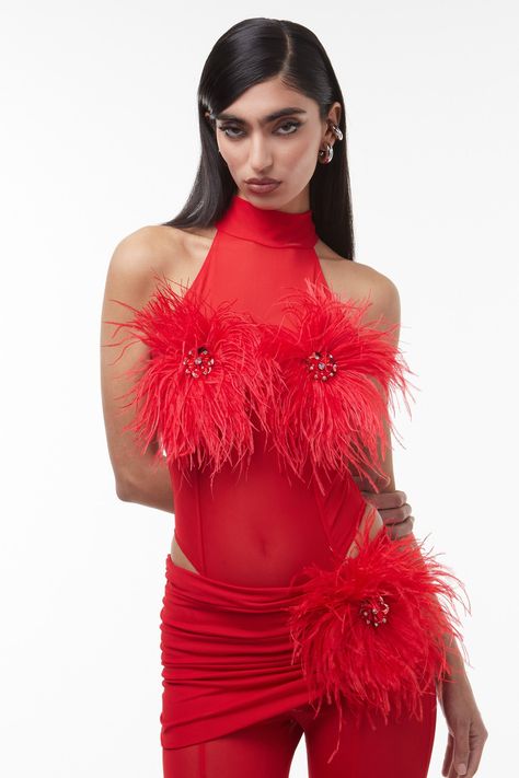 Festival Edit Red Sequin Outfit, Vogue Poses, The Golden Ratio, Fits Inspo, Feather Trim, Golden Ratio, New Tops, The Divine, Corsets