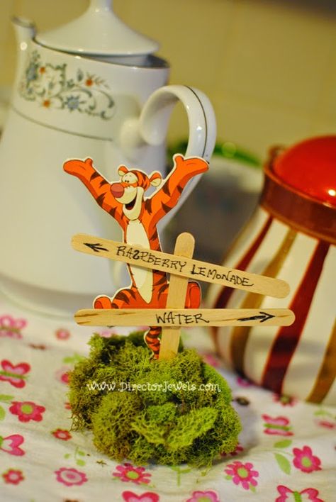 Diy Winnie The Pooh Decorations, Winnie The Pooh Party Favors, Winnie The Pooh Decorations, Tigger Party, Pooh Decorations, Diy Winnie The Pooh, Tigger Birthday, Happy Birthday B, Winnie The Pooh Birthday Party