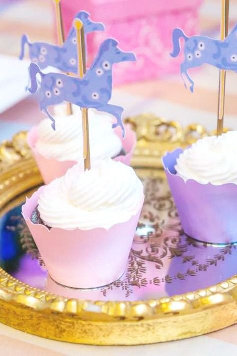 Mary Poppins Cupcakes | CatchMyParty.com Mary Poppins Desserts, Mary Poppins Cupcakes, Mary Poppins Themed Party, Mary Poppins Baby Shower Ideas, Mary Poppins Carousel, Mary Poppins Party Decorations, Mary Poppins Birthday Party, Carousel Cupcakes, Mary Poppins Birthday