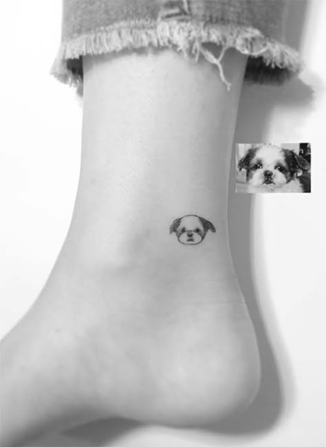 Small Puppy Tattoo, Puppy Tattoo Ideas, Dog Face Tattoo, Pomeranian Tattoo, Tatoo Dog, Cute Ankle Tattoos, Puppy Tattoo, Small Dog Tattoos, Tattoo Ankle