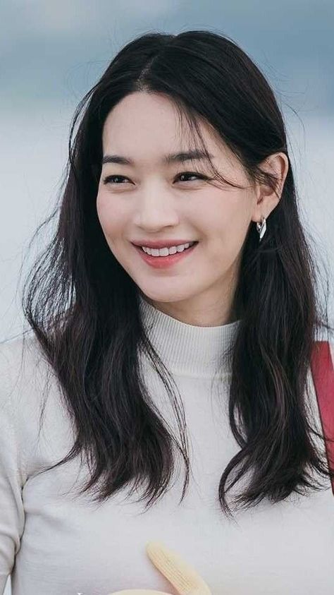 Seonho Kim, Korea Pic, Hometown Cha Cha Cha, Shin Min Ah, 얼굴 드로잉, Photos For Profile Picture, Korean Actresses, Tag Your Friends, Korean Celebrities