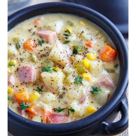 Ham And Potato Corn Chowder, Easy Corn Chowder, Crockpot Potato, Soup Crockpot, Potato Corn Chowder, Ham Potato, Pork Broth, Corn Chowder Recipe, Fall Soup