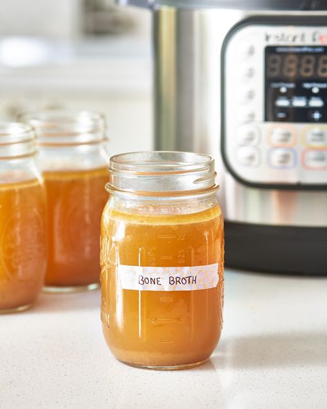 How To Make Bone Broth in the Instant Pot — Cooking Lessons from The Kitchn Bone Broth Instant Pot, Making Bone Broth, Chicken Stock Recipe, Soup Homemade, Homemade Bone Broth, Bone Broth Recipe, Potted Beef, Beef Bone Broth, Healthy Instant Pot Recipes