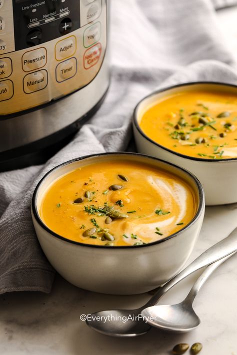 Instant Pot Butternut Squash Soup is simple to make, and cooks up directly in your pressure cooker saving you on dishes. Butternut Squash Soup Instant Pot, Squash Soup Instant Pot, Soup In Instant Pot, Butternut Squash Soup Crockpot, Instant Pot Butternut Squash Soup, Spicy Butternut Squash, Spicy Butternut Squash Soup, Instant Pot Butternut Squash, Soup Crockpot