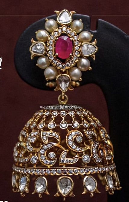 Uncut Diamond Jhumkas, Dimand Earring, Diamond Jumkas Design Indian, Diamond Jhumki Earrings, Buttalu Models, Diamond Buttalu, Jadau Jhumka, Diamond Jhumkas, Wedding Jewelry Sets Bridal Jewellery