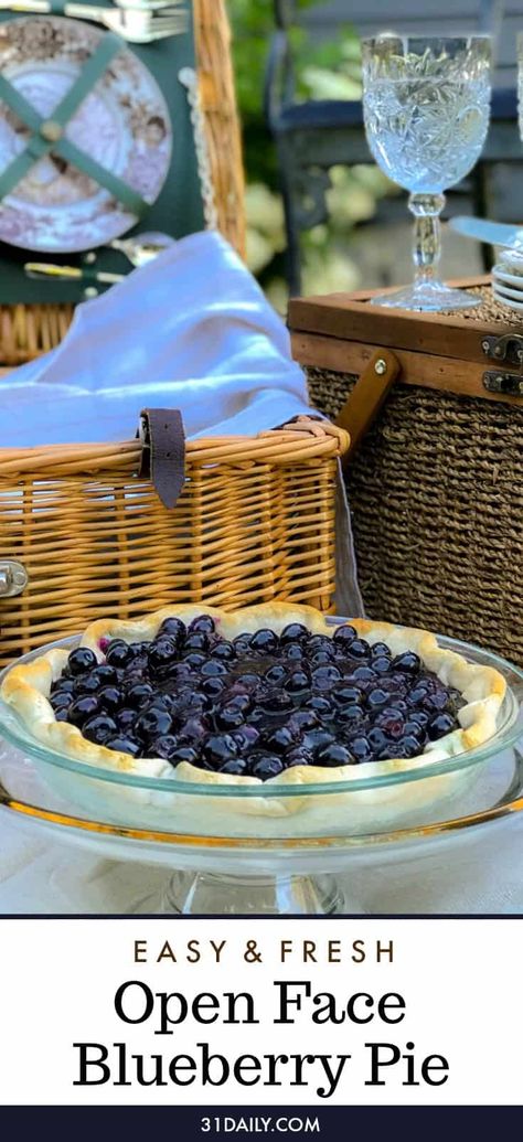 Open Face Blueberry Pie is the easiest blueberry pie you'll ever make. A simple, rustic, and summer-perfect pie that isn't baked. Different than a traditional blueberry pie, yet incredibly juicy and delicious. It's fresh, it's easy, and it might be my favorite blueberry pie yet. Summer Picnic Desserts, Frozen Blueberry Pie, Easy Blueberry Pie, Picnic Desserts, 31 Daily, Easy Sweets, Berry Pie, Summer Grilling Recipes, Easy Pie