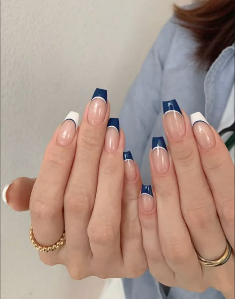 Blue Shellac, Smink Inspiration, Makijaż Smokey Eye, Casual Nails, Shellac Nails, White Nail, Fire Nails, Funky Nails, Minimalist Nails