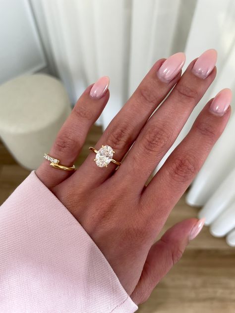 At Cullen Jewellery,  our rings are custom and made-to-order. (with the exception of our ready-to-ship range🤭)  This means your ring is made uniquely for you and designed to perfectly suit what you love!   You can rest assured knowing your engagement ring is brought to life by expert hands using sustainable, eco-friendly materials.   Ring Details: Emma Oval Solitaire  2.5ct | E | VVS2 Think Band Oval Engagement Ring, Oval Engagement Ring With Plain Gold Wedding Band, Timeless Yellow Gold Oval Wedding Ring, Oval Solitaire Diamond Ring For Proposal, Refined Oval Yellow Gold Rings, Oval Yellow Gold Solitaire Ring, Most Popular Engagement Rings, Popular Engagement Rings, Oval Solitaire Engagement Ring