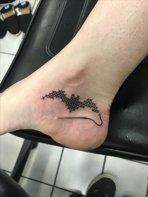 Anime Stitches Tattoo, Cross Stitch Tattoo Pattern, Cross Stitch Tattoo Ideas, Cross Stitch Tattoos For Women, Crocheting Tattoos, Feminine Batman Tattoos, Batman Memorial Tattoo, Batman Symbol Cross Stitch, Lego Batman Cross Stitch