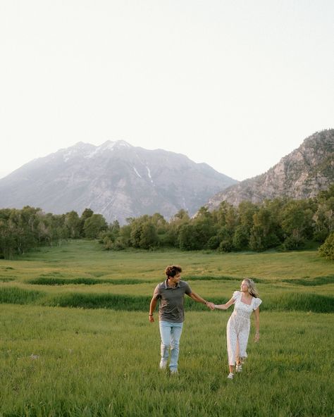 The dreamiest mountain side engagements Utah has to offer😍😮‍💨 #utahweddingphotographer #phoenixweddingphotographer #arizonaweddingphotographer #gilbertweddingphotographer #sandiegoweddingphotographer #lajollaweddingphotographer #socalweddingphotographer #californiaweddingphotographer #southerncaliforniawedding #coastalbrides #oregonweddingphotographer Antelope Island Utah Photography, Antelope Island Utah, Utah Engagement Photos, Antelope Island, Utah Photography, Utah Wedding Photographers, Oregon Wedding, Wedding Southern California, Wedding Engagement Photos