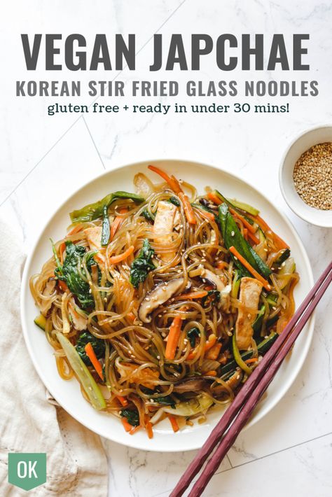 Vegan Japchae, Fried Glass Noodles, Stir Fry Glass Noodles, Okonomi Kitchen, Korean Stir Fry, Korean Side Dishes, Sweet Potato Noodles, Cooking Sweet Potatoes, Glass Noodles