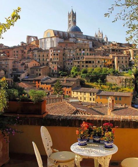 Siena, Itália Toscana Italy, Siena Italy, Under The Tuscan Sun, Living In Italy, Italy Holidays, Italy Photography, Voyage Europe, Visit Italy, Italy Vacation