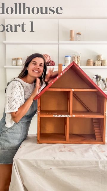 Dollhouse Renovation Diy, Bookcase Dollhouse, Dollhouse Renovation, Daughters Love, Dollhouse Projects, Cafe House, Plant Shop, Cute Themes, Dolls Houses