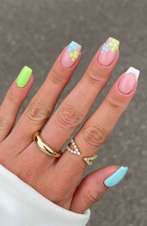 french nails, spring nails, nail art designs, almond nails, nail colour ideas, nail ideas 2023, short nail designs Nail Ideas 2023 Short, Blue And Green Nails Ideas, Colour Nail Ideas, Blue Short Nails, Nail Ideas Designs, Spring Colours, Cute Spring Nails, Nail Colour, Seasonal Nails