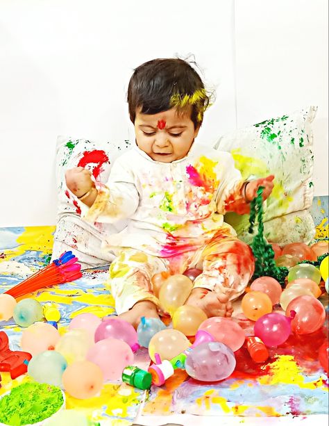 Baby boy enjoying herbal colours #holi Holi Shoot, Holi Pic, Holi Photo, Live Wallpaper Iphone, Live Wallpapers, Wallpaper Iphone, Iphone Wallpaper, Iphone