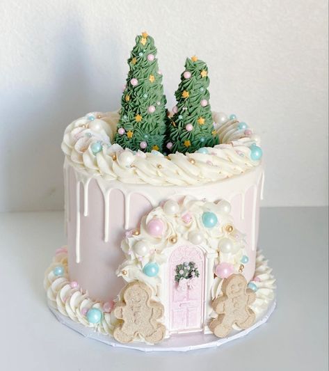 Pink Christmas Birthday Cake, Gingerbread Themed Cake, Christmas Birthday Cake Girl, Christmas First Birthday Cake, Pink Winter Wonderland Cake, Gingerbread Birthday Cake, Sugar Plum Fairy Cake, Buttercream Christmas Cake, Pink Christmas Cake