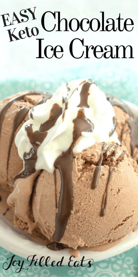 Easy Chocolate Ice Cream Recipe, Keto Chocolate Ice Cream, Low Carb Ice Cream Recipe, Sugar Free Ice Cream, Ice Cream Recipes Machine, Chocolate Ice Cream Recipe, Homemade Snickers, Low Carb Ice Cream, Ice Cream Maker Recipes