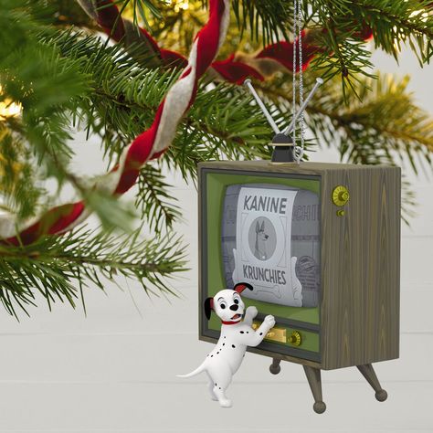 Hallmark Disney Ornaments, Disney Christmas Ornaments, Hallmark Greeting Cards, Plastic Christmas Tree, Disney 101 Dalmatians, Hallmark Christmas Ornaments, Disney Ornaments, Baby First Christmas Ornament, 101 Dalmatians