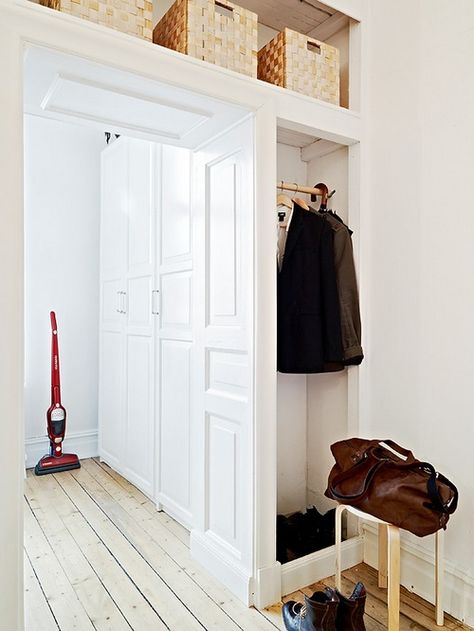 Storage Above Doorway, Storage Around Doorway, Doorway Storage, Small Flat Ideas, Small Flats, Apartment Nyc, Large Console Table, London Flats, Small Cupboard