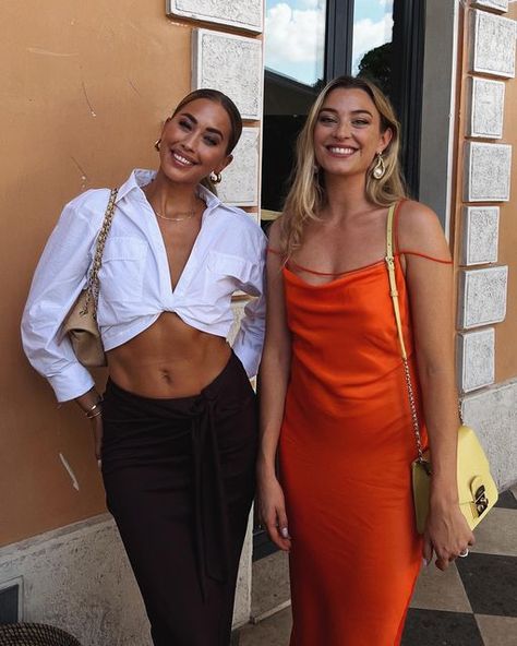 Kenza Zouiten Subosic on Instagram: "Last snapshots from Rome 🇮🇹 It was short, fun and intense 😅🥳 Now I’m so ready for fall and fall looks 😍😍" Kenza Zouiten Style, Styling Aesthetic, Kenza Zouiten, Outfits Styling, Outfits Trendy, Ready For Fall, Aesthetic Inspiration, Outfit Ideas Summer, Outfits Spring