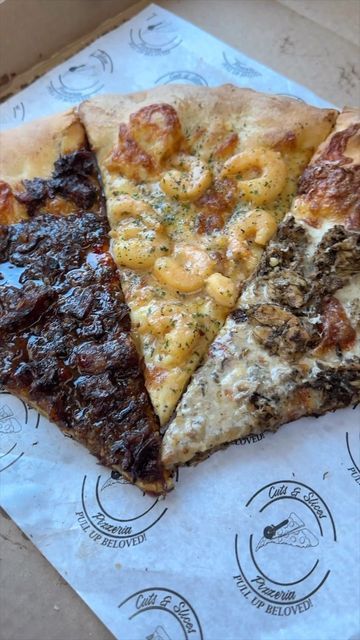 DEVOURPOWER: Greg & Rebecca on Instagram: "Jerk Chicken Alfredo, Garlic Parmesan Shrimp, & Sweet Chili Oxtail Pizza Slices from @cutsandslicesnyc in Brooklyn, NYC! 🍕🔥🍕🔥 #DEVOURPOWER #Pizza #NYC" Jerk Chicken Alfredo, Oxtail Pizza, Jerk Chicken Pizza, Cooking Goals, Parmesan Shrimp, Garlic Parmesan Shrimp, Pizza Ideas, Garlic Parmesan Chicken, Jerk Chicken