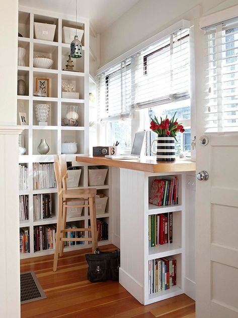 A small ledge mounted under a window makes a great small-space desk. More inspiration for small home offices: http://www.bhg.com/decorating/small-spaces/strategies/small-space-home-offices/?socsrc=bhgpin070212#page=14 Small Workspace, Deco Studio, Small Home Office, Tiny Spaces, Built In Desk, Design Del Prodotto, A Desk, Small Space Living, Home Office Design