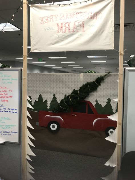 Christmas Tree Farm Office Decorations, Christmas Tree Farm Cubicle, Christmas Tree Farm Office Decor, Literacy Night Activities, Christmas Cabin Decor, Christmas Cubicle, Cubicle Decorations, Christmas Cubicle Decorations, Farm Office