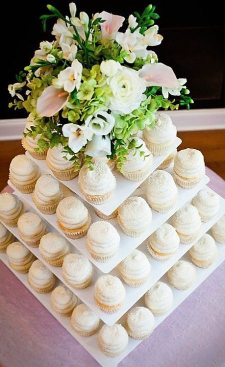 That Really Takes the Cupcake | Weddingbee Wedding Cupcake Display, Cupcake Tier, Cupcake Tower Wedding, Cupcake Display Stand, Cupcake Stand Wedding, Creative Cupcakes, Cake Plates Stand, Giant Cupcakes, Cupcake Display