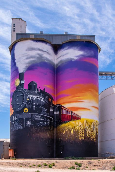 Silo Art Australia, Elevator Pics, Building Murals, Silo Art, Grafitti Street, Brilliant Quotes, Street Mural, Barn Art, Mural Ideas