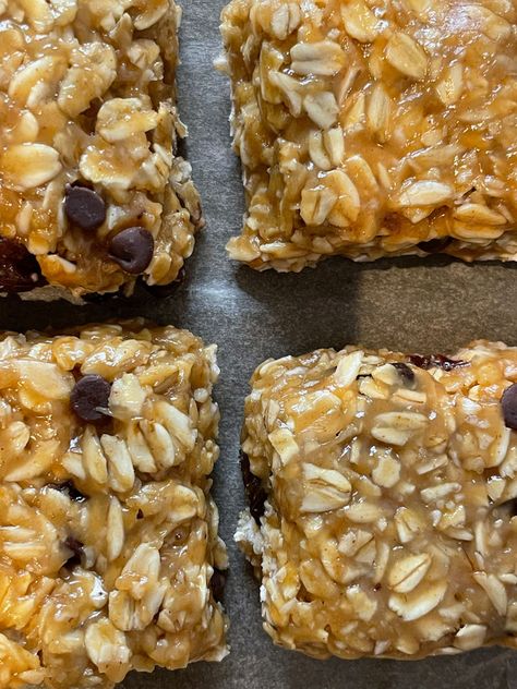 Sunbelt Granola Bars Recipe, Oatmeal Granola Bars, Snack Cabinet, Homemade Nut Butter, No Bake Oatmeal Bars, No Bake Granola Bars, Start Of School, Chewy Granola Bars, Baked Granola