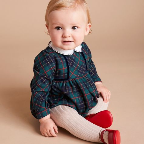 Their very first Christmas outfit! Are you celebrating the festive season with a new addition this year? This traditional Tartan Romper is the perfect piece to capture those precious early memories, with a timeless tartan print and classic silhouette that lasts through generations. Available from 6M to 2Y. ⠀⠀⠀⠀ #onlypepa #traditionalchildrenswear Old Baby Clothes, Baby Clothes Size Chart, Baby Clothes Sizes, Girls Christmas Outfits, Kids Dress Wear, Twin Outfits, New Years Outfit, Baby Christmas Outfit, Velvet Trim