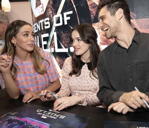 Chloe Bennet, Elizabeth Henstridge & Jeff Ward Jeff Ward, Shield Cast, Elizabeth Henstridge, Grant Ward, Chloe Bennett, Fitz And Simmons, Chloe Bennet, Agent Carter, Solo Pics