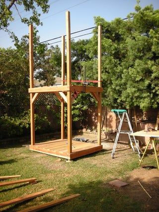 Pool Slide Diy, Yard Games For Adults, Fort Plans, Adult Tree House, Garden Party Games, Backyard Fort, Playhouse Ideas, Clubhouse Design, Pool Party Games