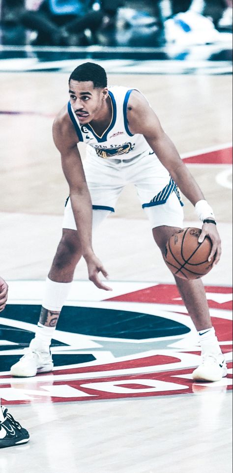 Jordan Poole Aesthetic Wallpaper, Jordan Poole Aesthetic, Aesthetic Wallpaper Basketball, Jordan Poole Wallpaper, Nba Aesthetic Wallpaper, Nba Aesthetic, Wallpaper Basketball, Sports Wallpaper, Jordan Poole