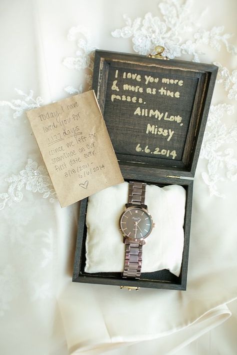 Groom's gift watch and wooden box Husband Birthday Decorations, Groomsmen Kit, Groom Watch, Surprise Boyfriend, Watch Gift Box, Groomsmen Gift Box, Luxury Gifts For Men, Gift Box For Men, Bff Birthday Gift