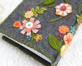 Embroidered Felt Pocket Notebook for Eileen Hull Designs 10 Felt Journal Cover, Felt Notebook Cover, Embroidered Notebook Cover, Felt Book Cover, Embroidered Notebook, Applique Books, Altered Composition Books, Craft Journal, Needle Books