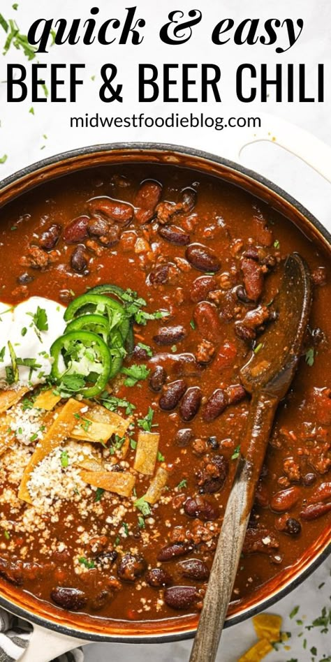 Beer Chili Recipe, Beer Chili, Ground Beef Beans, Sunday Night Dinner, Favorite Chili Recipe, Beef Chili Recipe, Classic Chili, Chili Spices, Best Chili