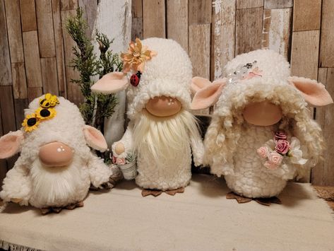 Sheep Gnome, Ideas Pascuas, Animal Gnomes, Gnomes Diy, Diy Gnomes, Gnome Patterns, Gnomes Crafts, Animal Crafts, Easter Fun