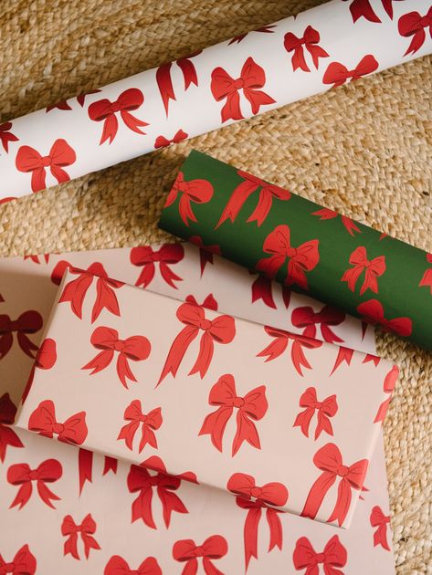 Colourful Christmas Wrapping, Pretty Wrapping Paper, Christmas Packaging Design, Anthropologie Gifts, Personalised Wrapping Paper, Sugar Paper, Paper Chains, Christmas Inspo, Christmas Charms