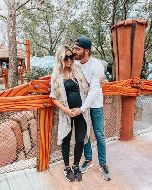 Destiny Thompson, My Babe, Baby Bumps, My Baby, Destiny, Mom Life, Influencer, Free People, Couple Photos